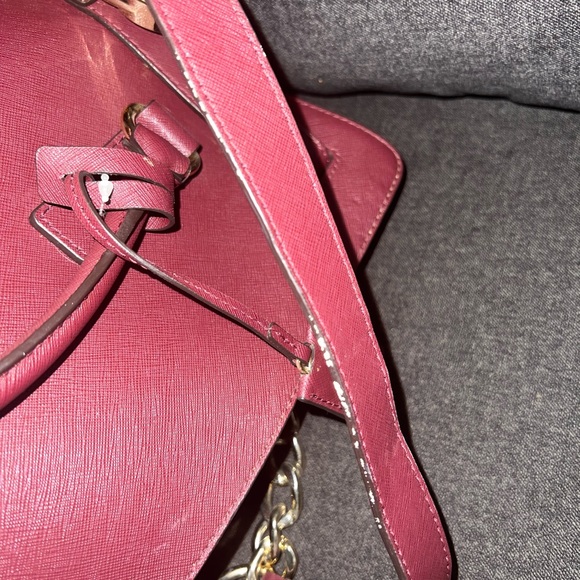 Authentic Michael Kors Purse - Picture 5 of 7